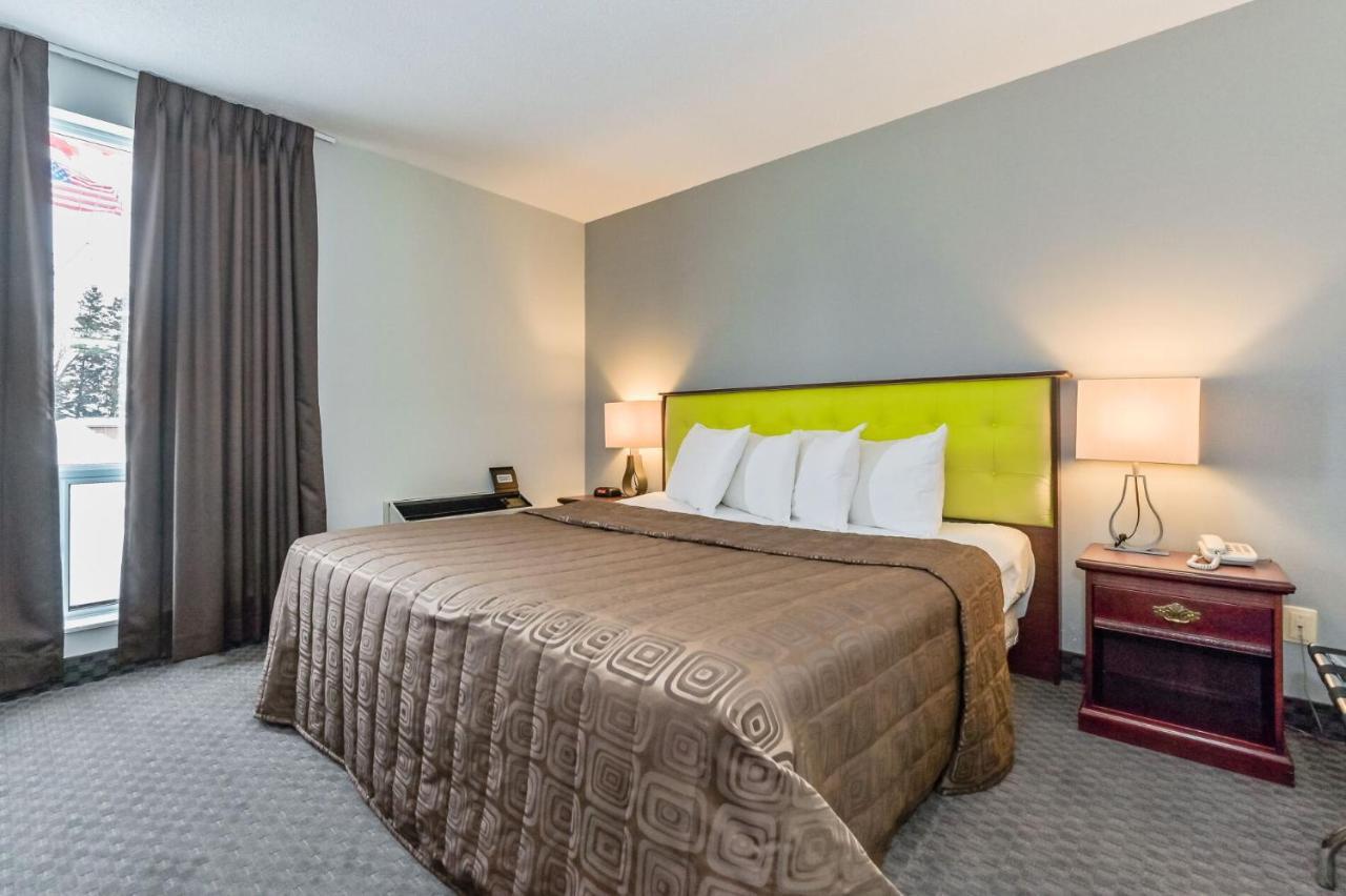 King Hotel Palmerston Екстериор снимка