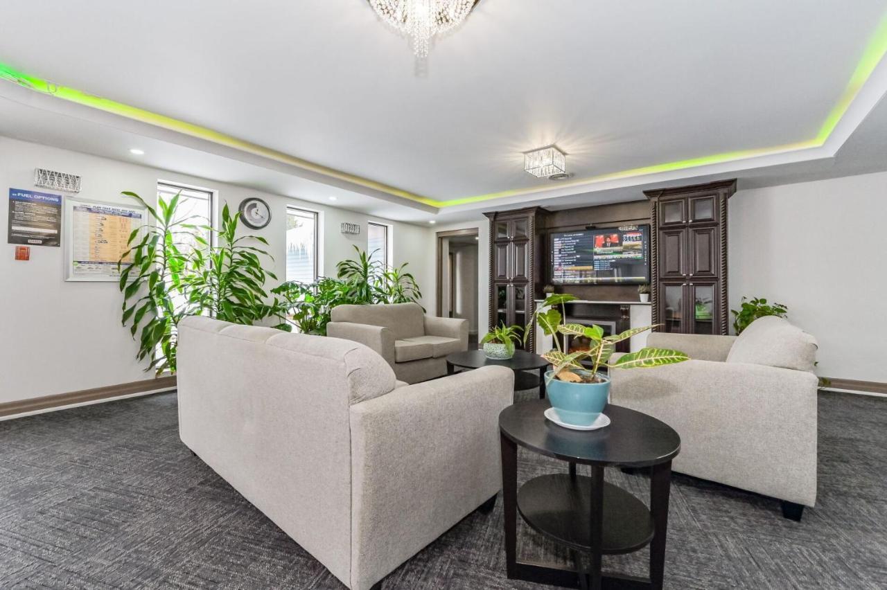 King Hotel Palmerston Екстериор снимка