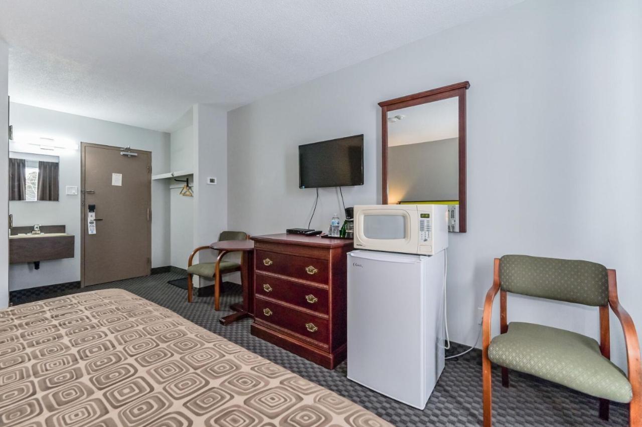King Hotel Palmerston Екстериор снимка