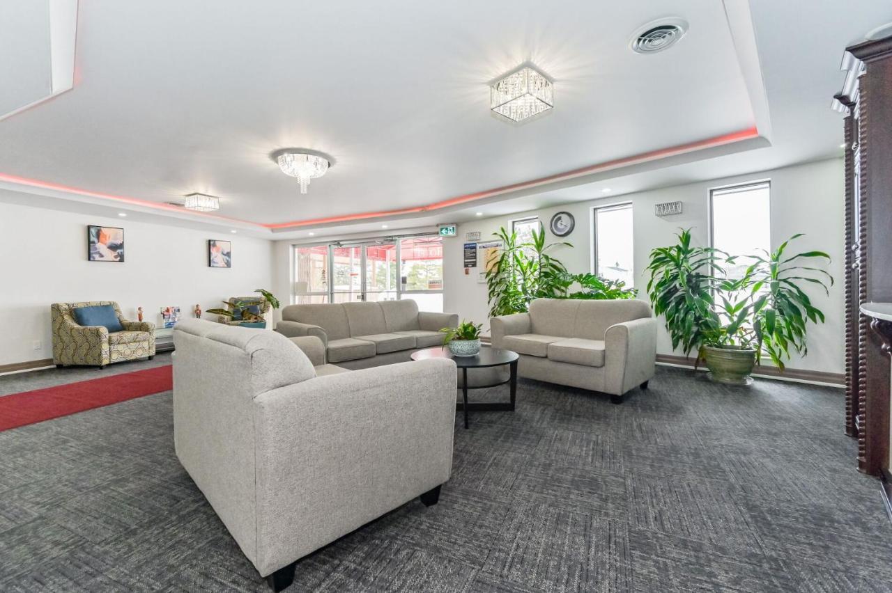 King Hotel Palmerston Екстериор снимка