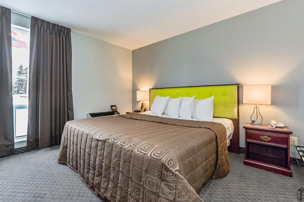 King Hotel Palmerston Екстериор снимка