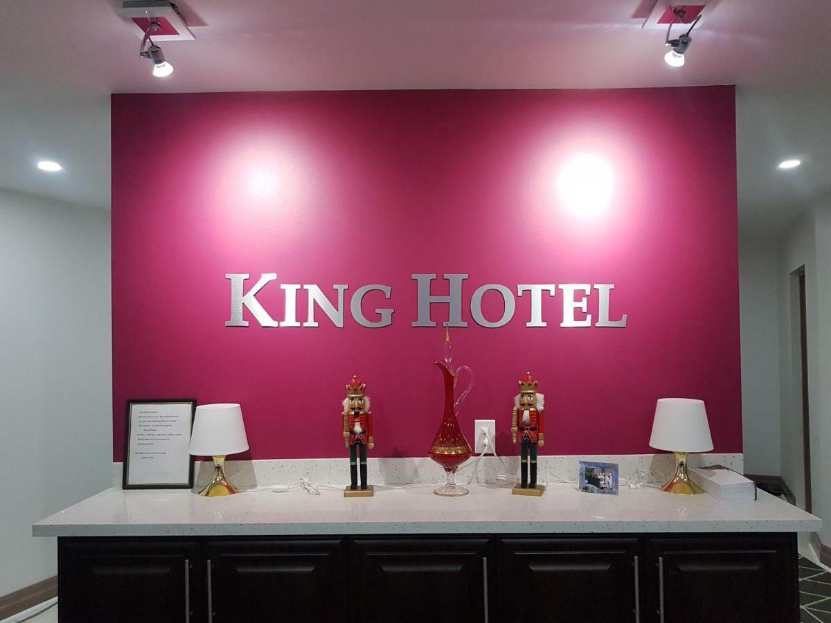 King Hotel Palmerston Екстериор снимка