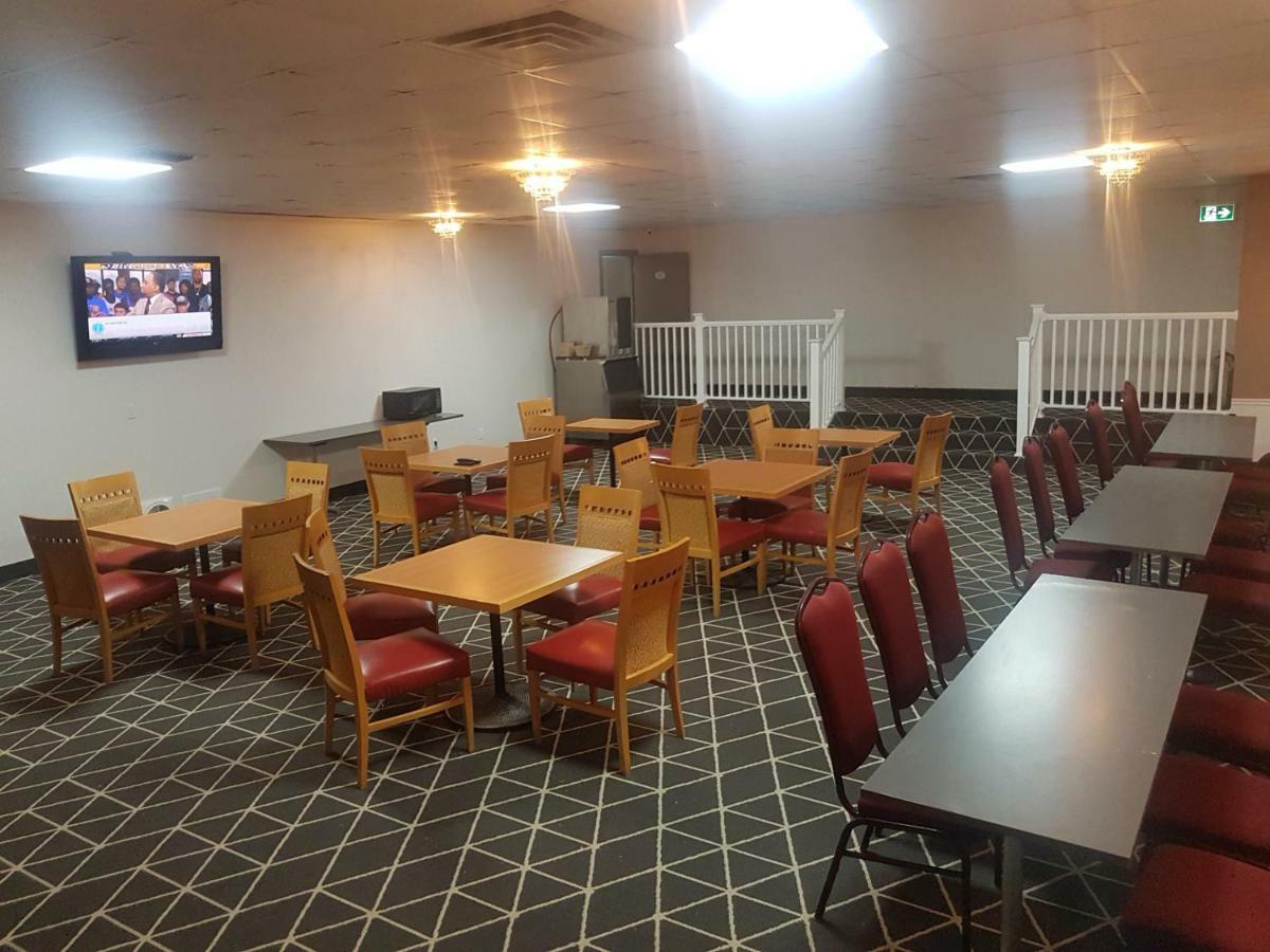 King Hotel Palmerston Екстериор снимка